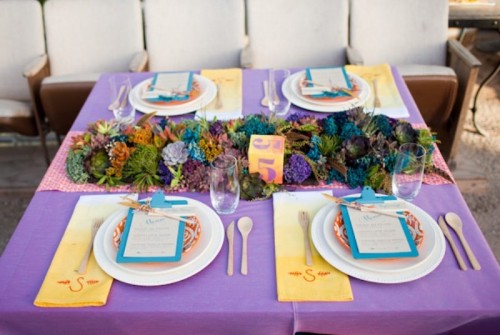 DIY Dip Dyed Napkins With An Embroidered Monogram