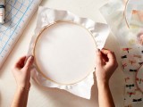 diy-fabric-hoops-for-wedding-decor-or-favors-3