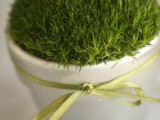 Diy Little Pots Of Moss As Summer Wedding Favors