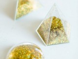 diy-modern-geometric-place-cards-with-glitter-inside-5