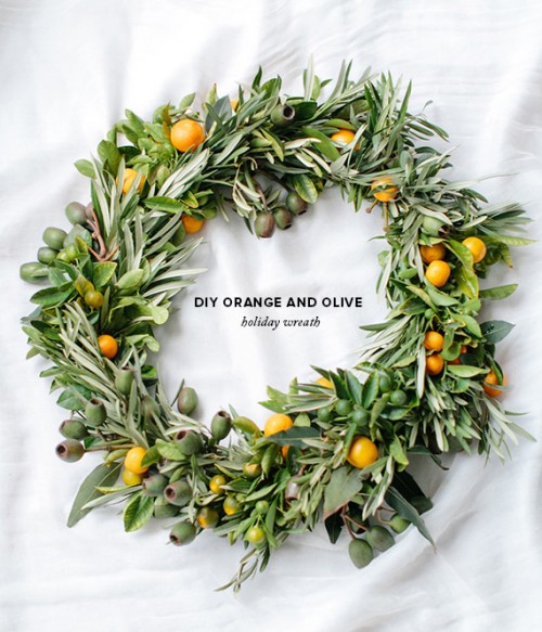 DIY Orange And Olive Wreath For Winter Holiday Weddings