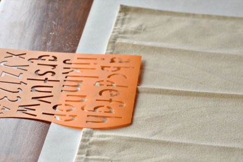 Diy Personalized Napkins To Show Your Guests' Names