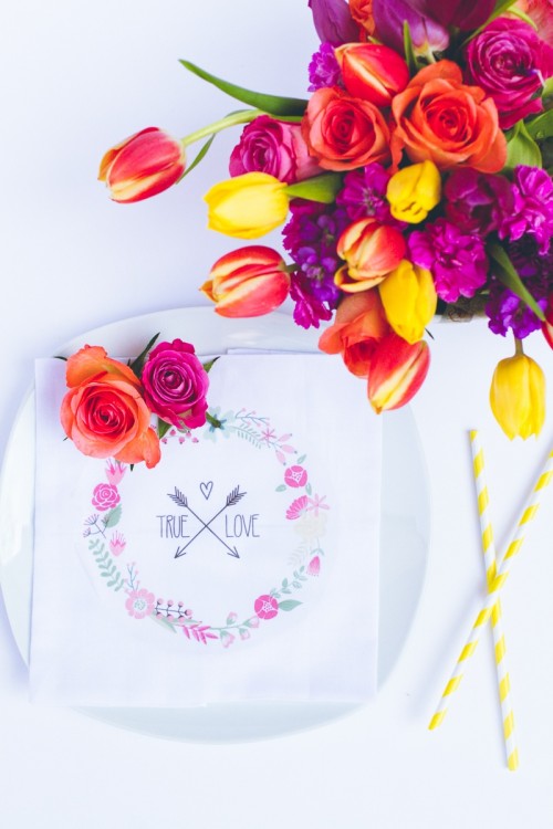 DIY True Love Flower Napkin For Wedding Decor