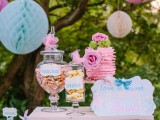 dreamy-and-cute-pastel-glamping-wedding-shoot-3