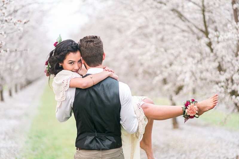 Picture Of dreamy bohemian wedding inspiration at almond orchard  21
