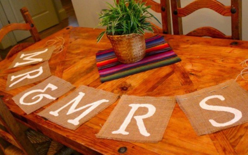 Picture Of easy diy mr and mrs burlap banner  1