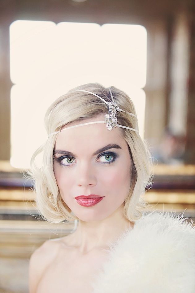 An art deco bridal headpiece with large rhinestones will be a chic addition to your art deco look