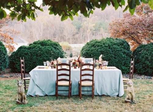 Elegant Plum And Gold Autumn Inspired Wedding Shoot