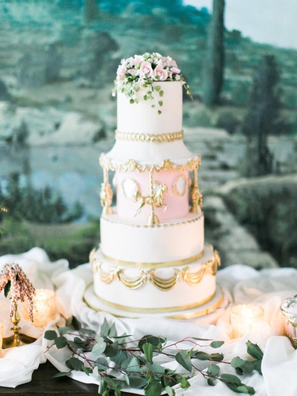 Enchanting and timelessly elegant cinderella wedding inspiration  15