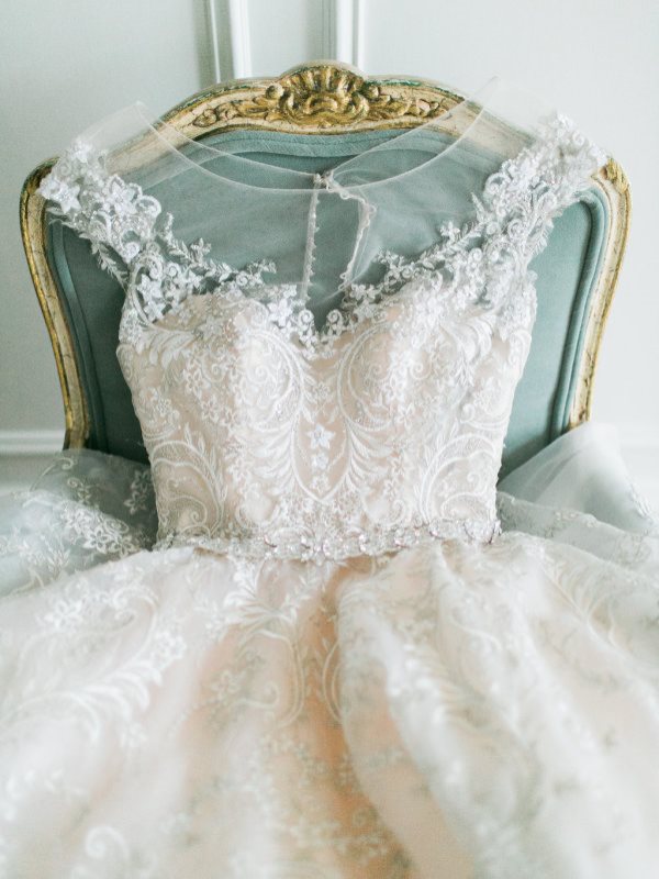 Enchanting and timelessly elegant cinderella wedding inspiration  3