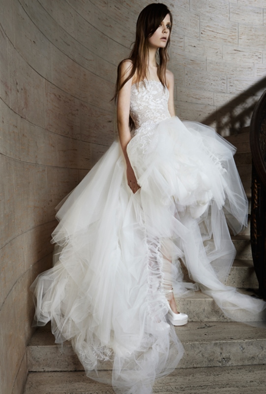 Enchanting classics 35 most gorgeous strapless wedding dresses  30