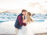 extraordinary-and-stunning-anniversary-session-in-iceland-25