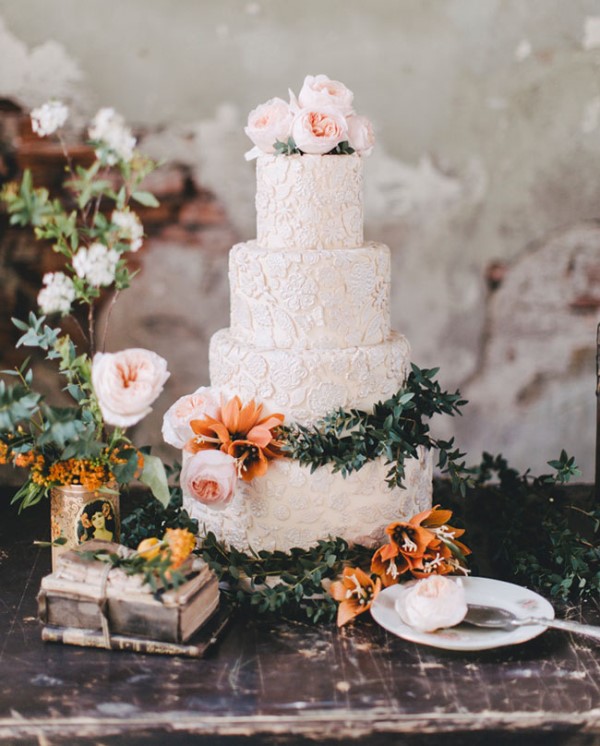 Picture Of fall rustic and retro inspired italian wedding shoot  26
