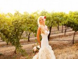 a gorgeous bridal portrait in the vines is a cool idea for a vineyard wedding, show off your beauty in the vines