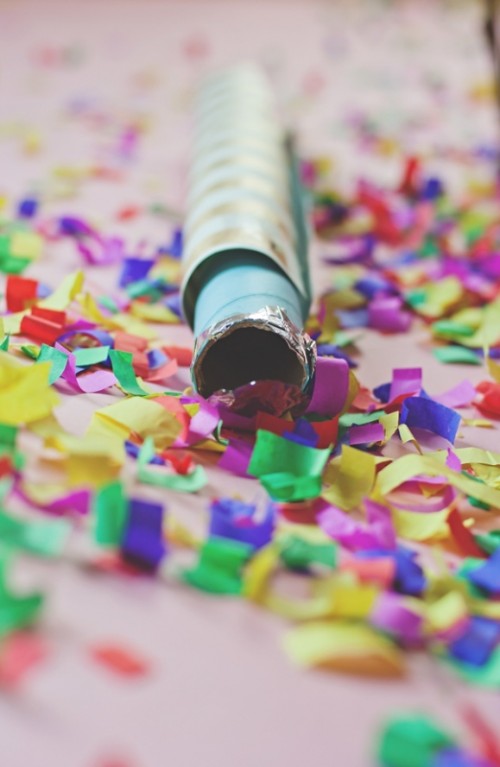 Festive DIY Confetti Cannon Blasters For Your Wedding