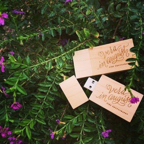 Creative Wedding Favors: Flash Drives From USB Memory Direct