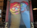 fun-and-colorful-sock-puppet-wedding-13
