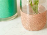 Glamorous Diy Glitter Vases For Your Wedding Table Decor