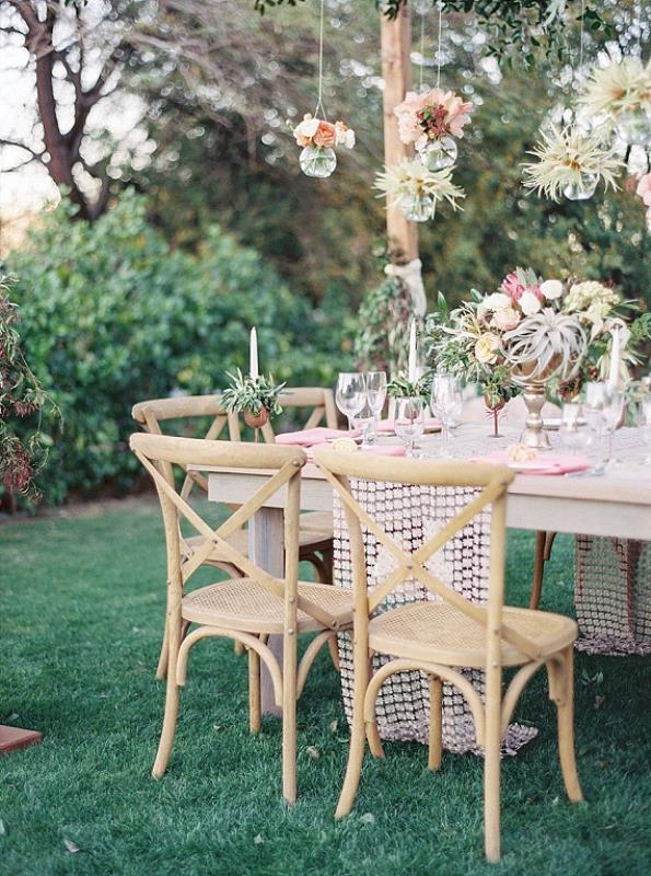 Gorgeous copper and coral outdoor wedding inspiration  15