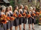 classic grey fitting knee bridesmaid dresses with straps and V-necklines are a very comfortable and very cute option for bridesmaids