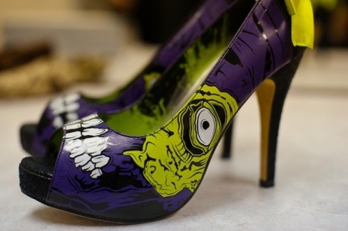 purple and neon green painted shoes inspired by monsters are a unique idea for a bride who dares to rock them at the wedding