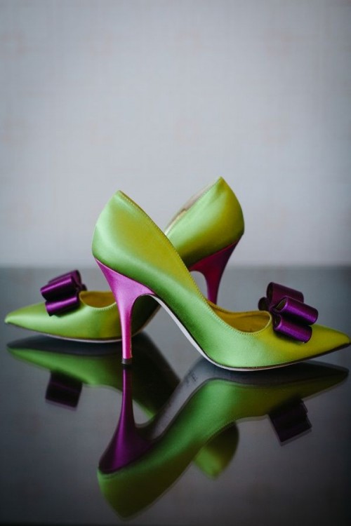 neon green shoes with purple heels and bows are an amazing idea for a Halloween wedding, for a bride who loves color