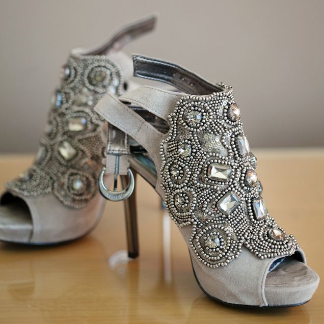 Grey wedding shoes with heavily embellished tops, peep toes, high heels and straps are amazing for a shiny wedding