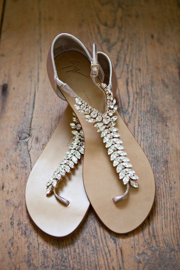 Wedding thong sandals with embellished straps and ankle straps are amazing for a wedding in summer, for example, for a beach or boho one