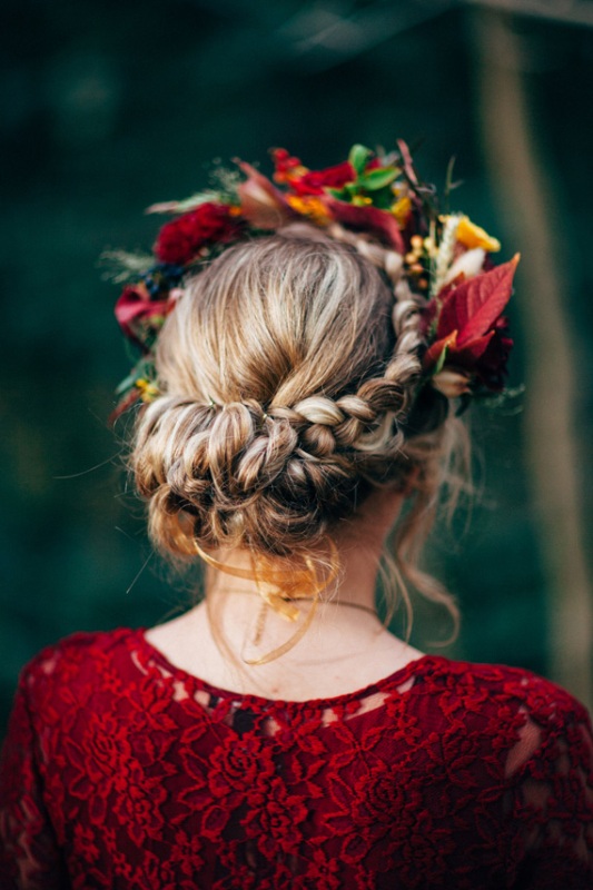 Gorgeous rich red fall bridal session  5