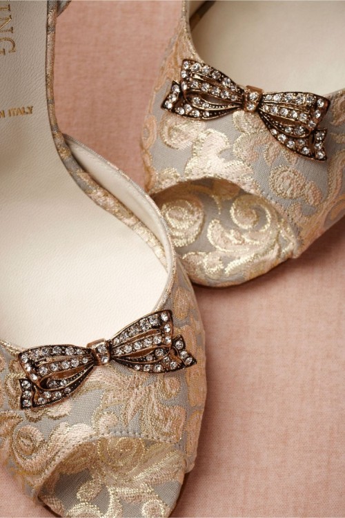 grey and gold embroidered shoes with embellished bows and open toes and will add an exquisite feel to your bridal look