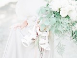 gray-and-white-garden-wedding-inspiration-10