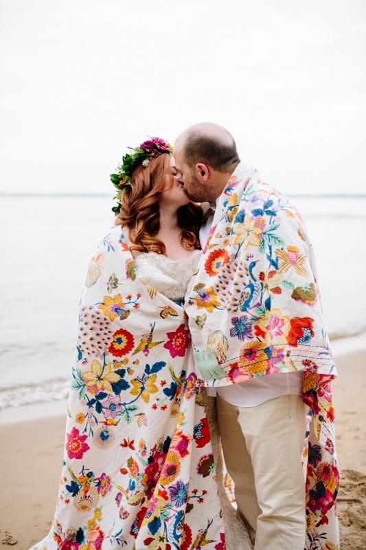 Intimate and colorful boho beach wedding inspiration  4