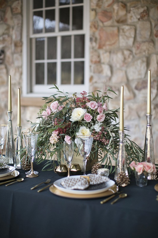 Picture Of intimate and elegant black and gold wedding inspiration  10