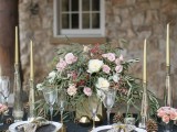 intimate-and-elegant-black-and-gold-wedding-inspiration-6