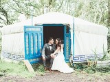 intimate-and-lovely-boho-luxe-barn-wedding-15