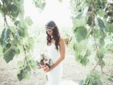 intimate-and-lovely-boho-luxe-barn-wedding-2