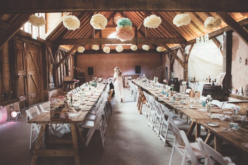Intimate and lovely boho luxe barn wedding  23