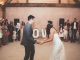 intimate-and-lovely-boho-luxe-barn-wedding-30