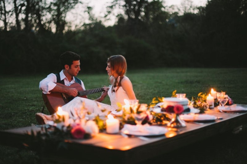 Intimate and romantic early autumn wedding inspiration  15