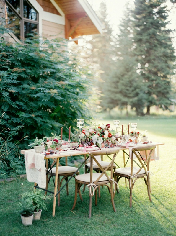 Intimate ferns and fruit forest wedding inspiration  1