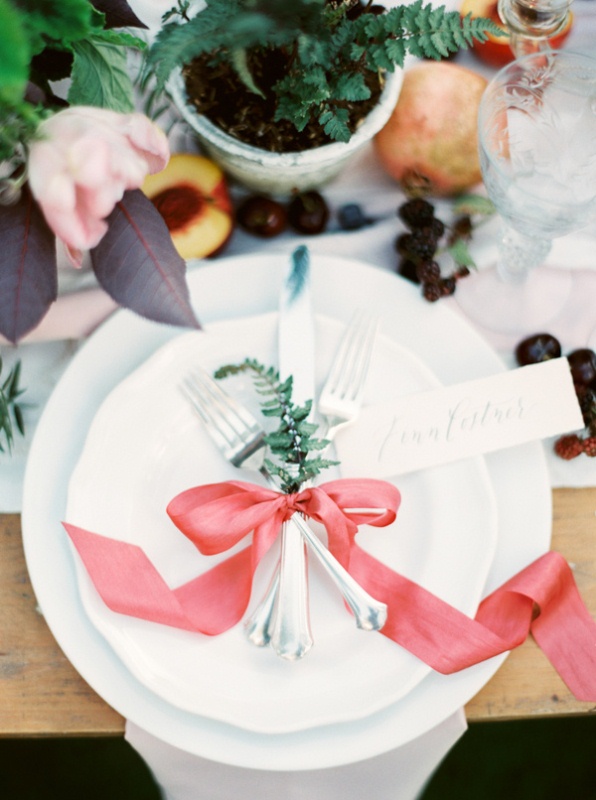 Intimate ferns and fruit forest wedding inspiration  11