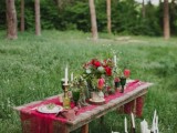 joyful-marsala-woodland-wedding-inspiration-11