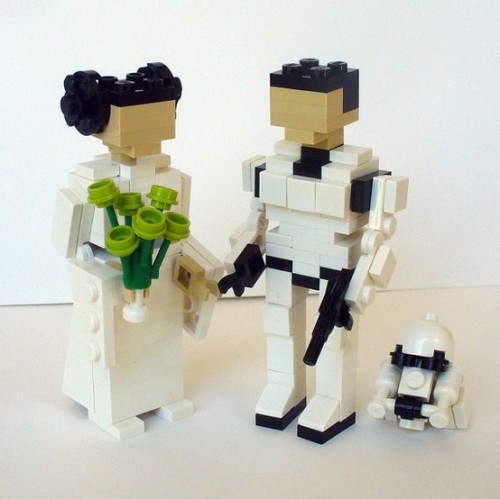 Star Wars inspired wedding figurines in black and white made of Lego are pretty and cool wedding decorations
