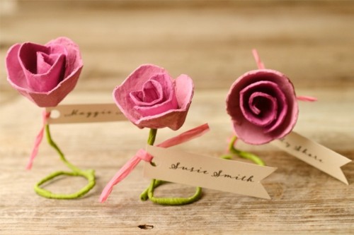 Lovely DIY Paper Roses Wedding Escort Cards