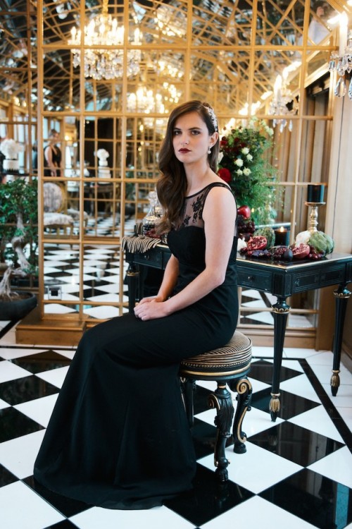 Luxurious And Glam Black And Gold Wedding Shoot