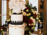 luxurious-and-glam-black-and-gold-wedding-shoot-7