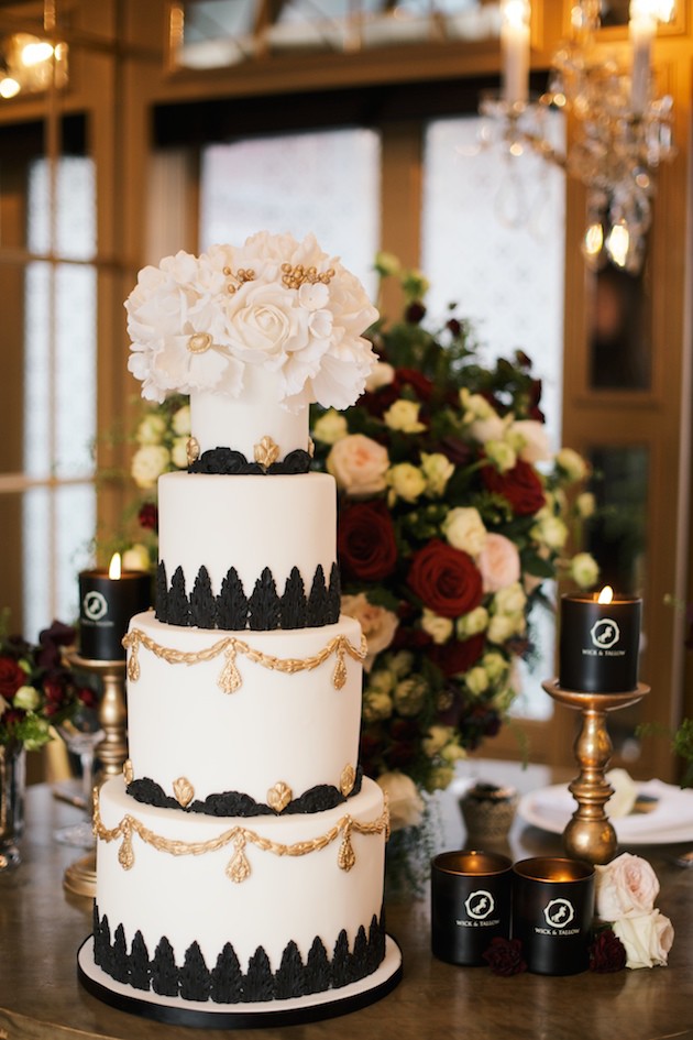 Picture Of luxurious and glam black and gold wedding shoot  7