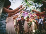 marsala-and-blush-pink-farmhouse-wedding-with-a-hipster-feel-25