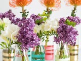 pretty-diy-painted-bottles-to-brighten-your-wedding-table-1