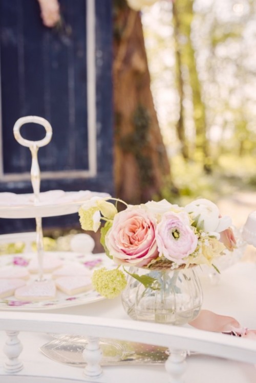 Pretty Pastel Wedding Inspiration In Rustic Style